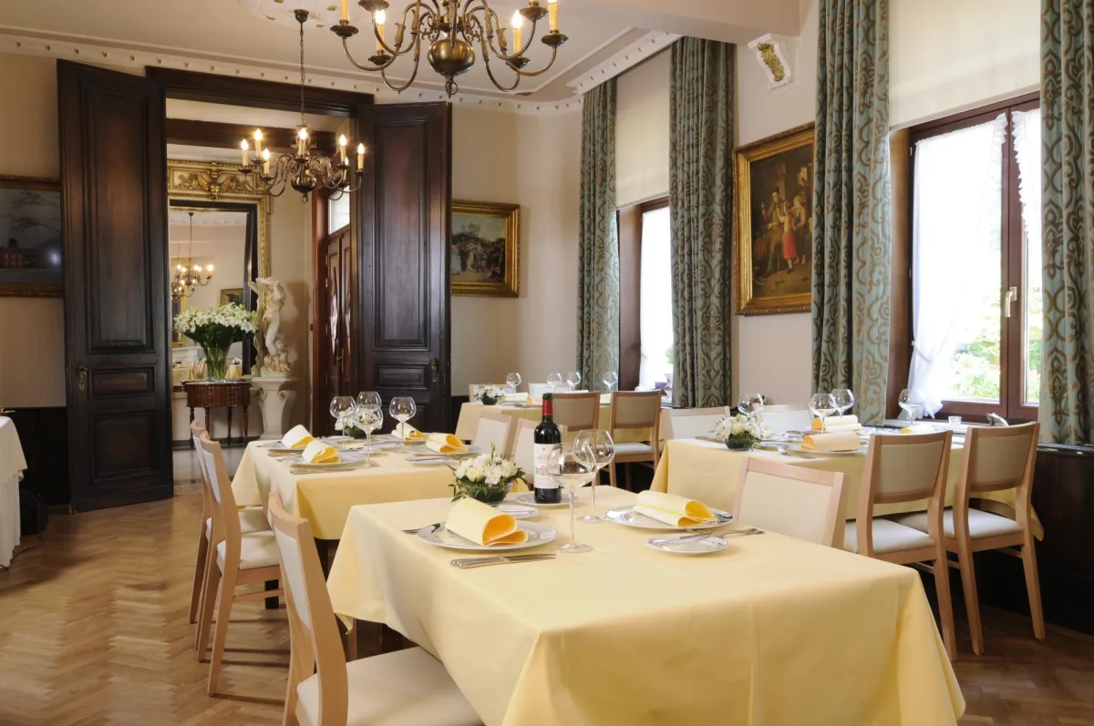 Kasteel van Nieuwland - De Postiljon