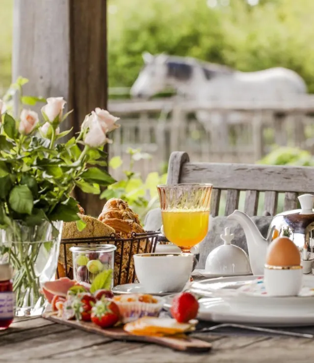 Ontbijten met streekproducten bij De Vossenbarm